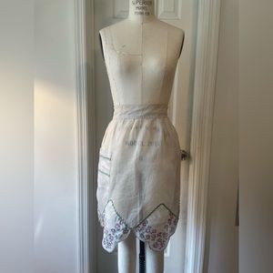 Vintage organza apron with handkerchief hem